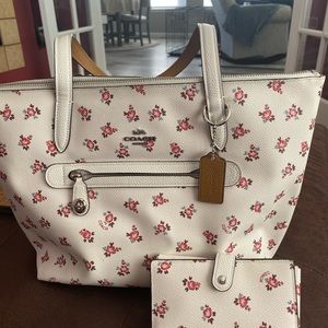 Authentic Coach purse